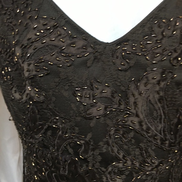 Karen Miller New York-Beaded Mother’s gown size 12 - Picture 10 of 14